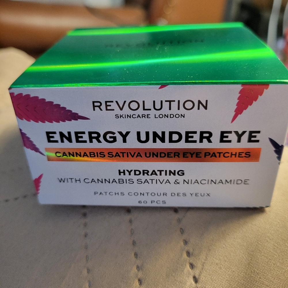Revolution Skincare Green Energy Under Eye Patches. 60 Patches. New In Pkg